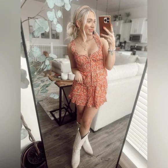 FREE PEOPLE | Floral Spring Blossom Skort & Cotton Corset Ellia Set Combo - Picture 7 of 16